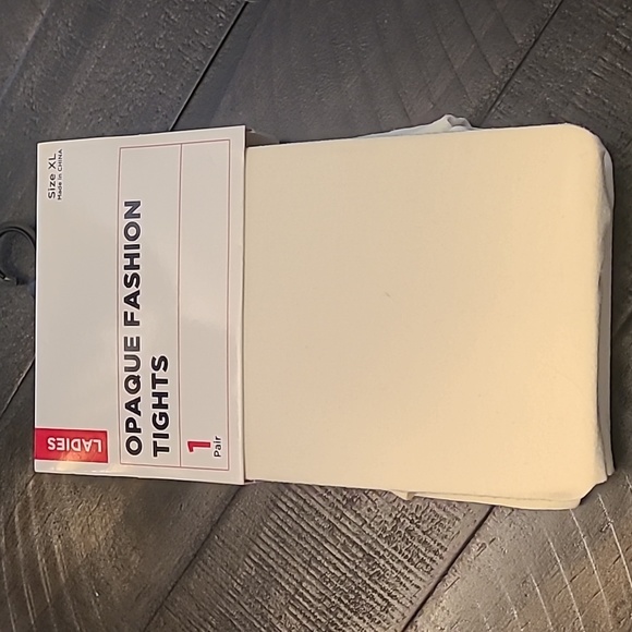 OFF WHITE SIZE XL FASHION TIGHTS FOR LADIES - Picture 1 of 4